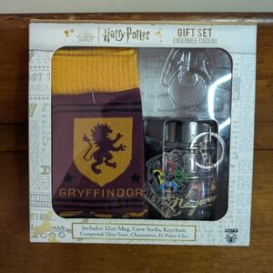 Culture Fly Harry Potter Hogwarts Gryffindor 3 Piece Muggle Gift Set